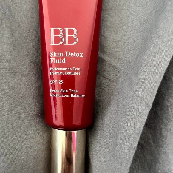 Bb cream opened but never used - Picture 1 of 1